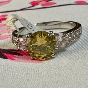 Fragrant Jewels Silver Ring with Yellow Gemstone